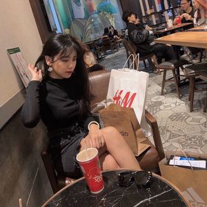 Meet your Posher, Quỳnh anh